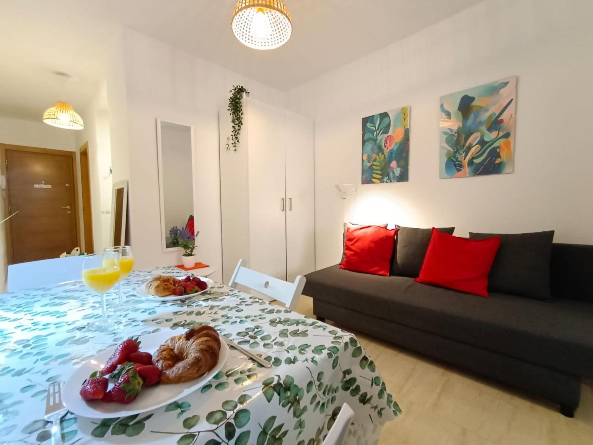 Ferienwohnung Monisimo Apartamento En Centro Historico De Malaga Con Parking Exterior foto